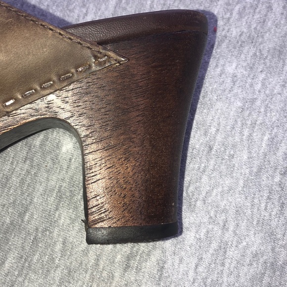 Dansko Clogs - Picture 4 of 7